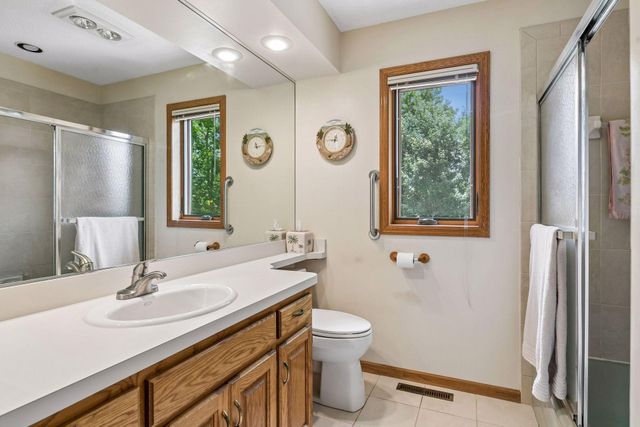 156 Red Oaks Drive, Vadnais Heights, MN 55127