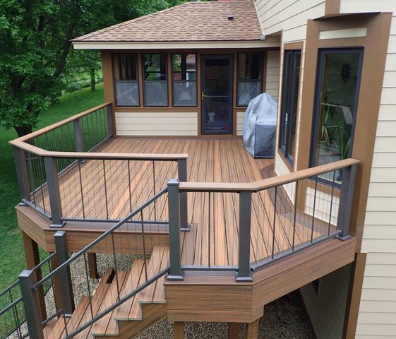 156 Red Oaks Drive, Vadnais Heights, MN 55127