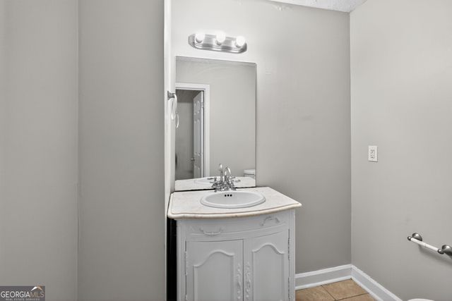 1406 Crooked Tree Circle, Stone Mountain, GA 30088