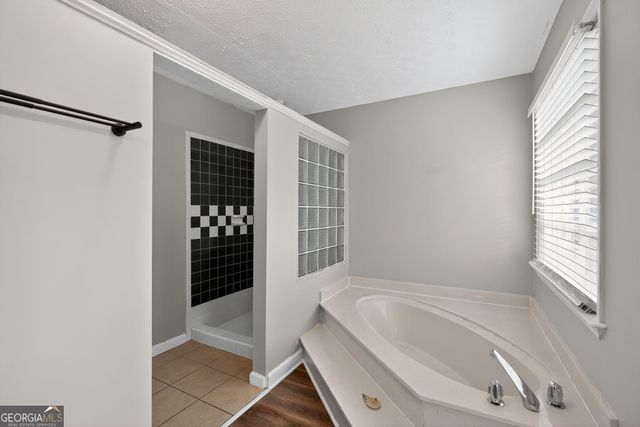 1406 Crooked Tree Circle, Stone Mountain, GA 30088