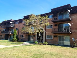 18550 S Torrence Avenue 23, Lansing, IL 60438