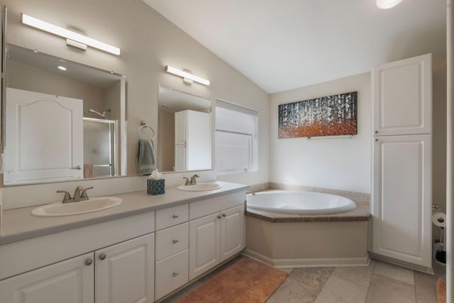 303 Sunrise Bluffs Drive, Belen, NM 87002