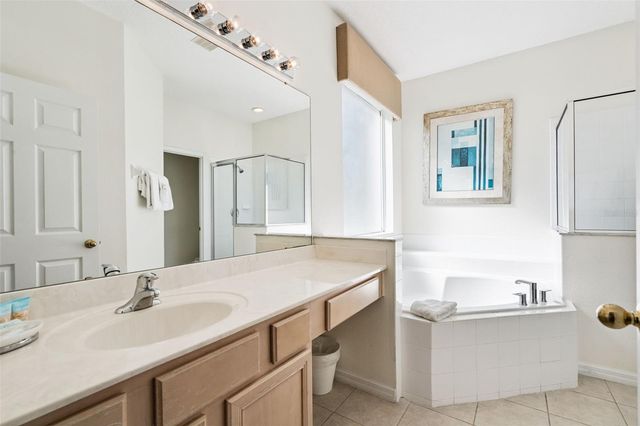 2691 LA ISLA COURT, Kissimmee, FL 34747