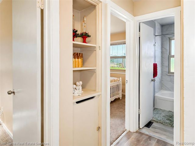 34035 Caseville Court, Westland, MI 48186
