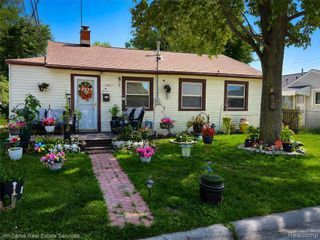 34035 Caseville Court, Westland, MI 48186
