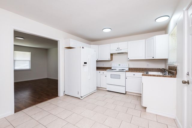 1804 Kelly Drive, Jacksonville, AR 72076