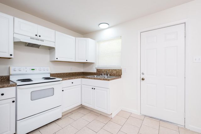 1804 Kelly Drive, Jacksonville, AR 72076