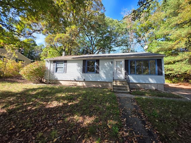 71 Wendell St, Athol, MA 01331
