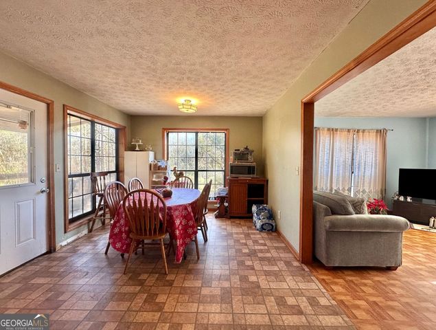 276 Oglesby Bridge Road SE, Conyers, GA 30094