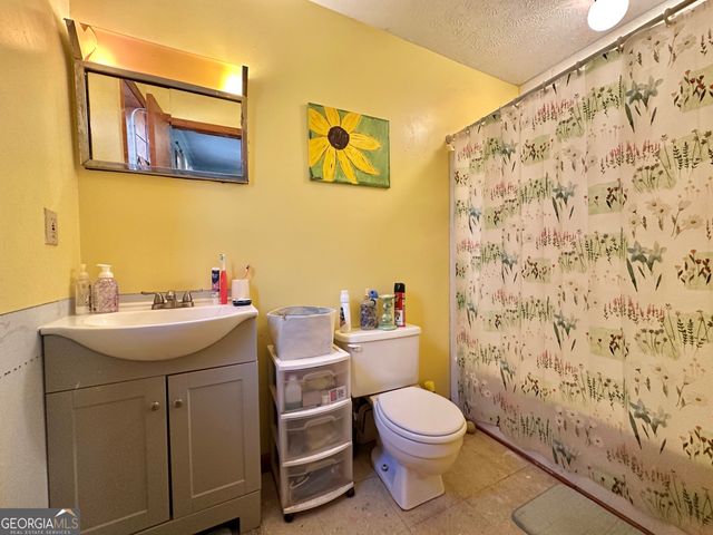 276 Oglesby Bridge Road SE, Conyers, GA 30094