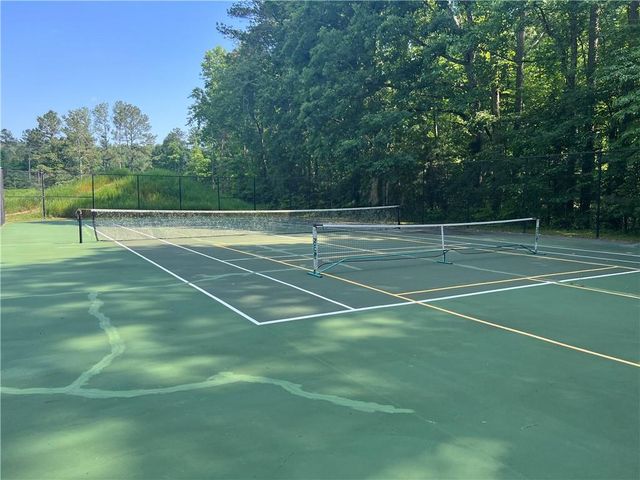 543 Cove Lake Drive, Marble Hill, GA 30148