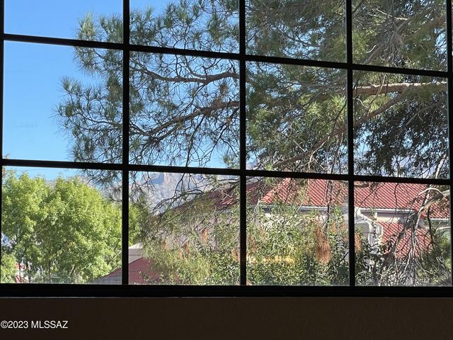 4285 N River Grove Cir Apt 215, Tucson, AZ 85719