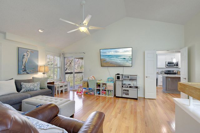 566 FOX PAW TRL TRL, Annapolis, MD 21409