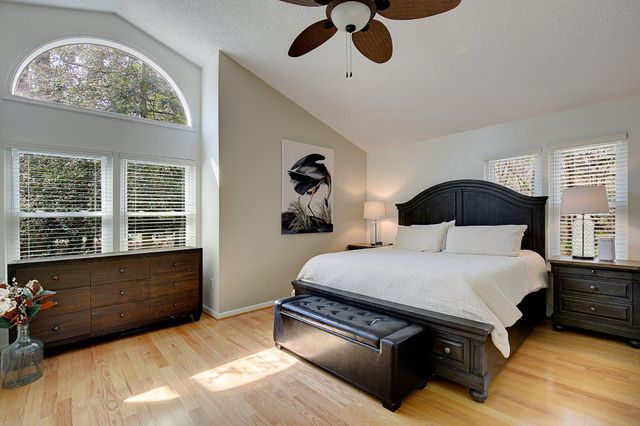 566 FOX PAW TRL TRL, Annapolis, MD 21409