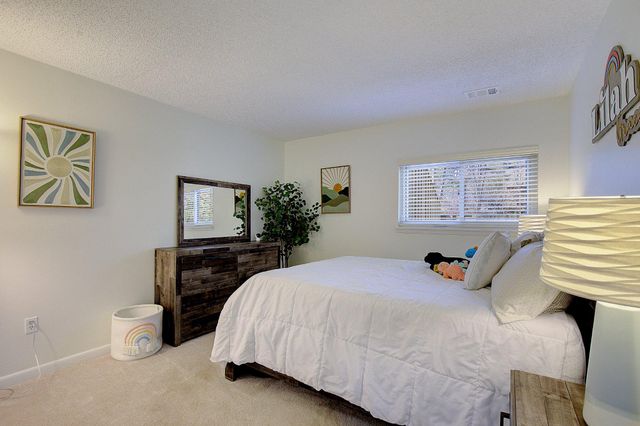 566 FOX PAW TRL TRL, Annapolis, MD 21409