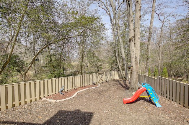566 FOX PAW TRL TRL, Annapolis, MD 21409