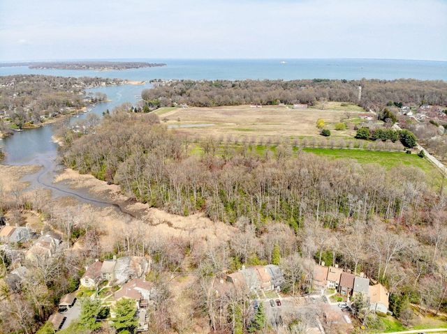 566 FOX PAW TRL TRL, Annapolis, MD 21409