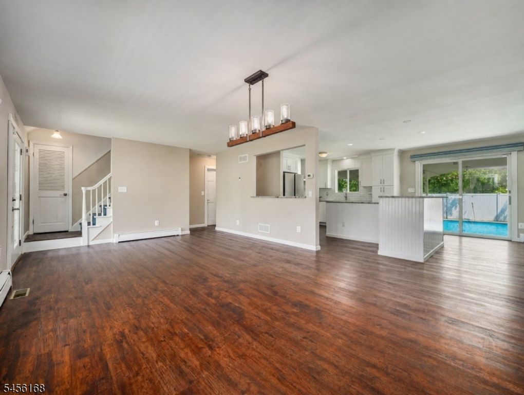 9 Lake Pochung Rd, Vernon Twp., NJ 07461 — photo 3