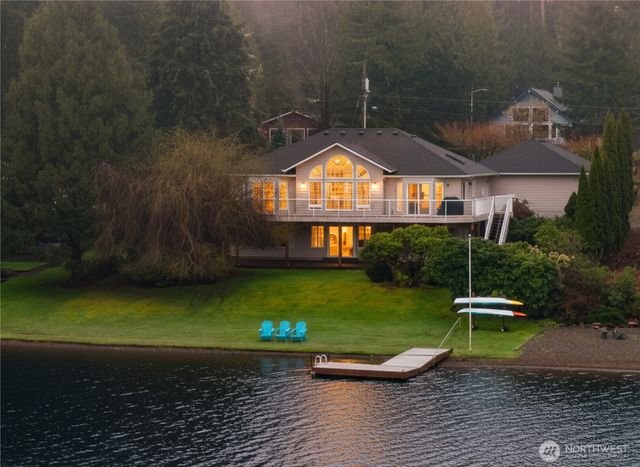 651 E Ballantrae Drive, Shelton, WA 98584