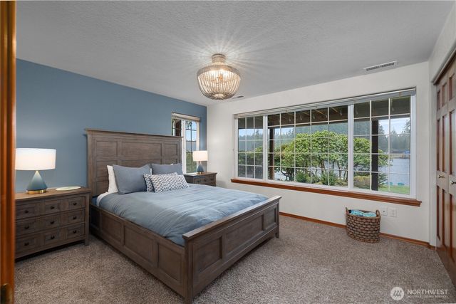 651 E Ballantrae Drive, Shelton, WA 98584