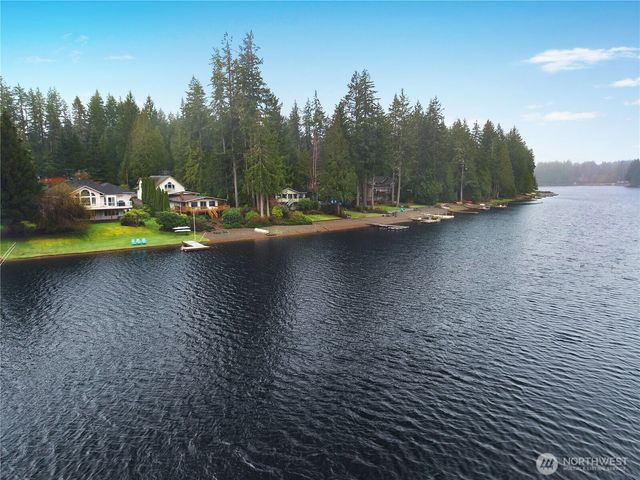 651 E Ballantrae Drive, Shelton, WA 98584