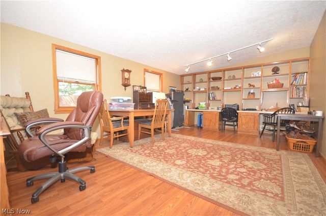 264 High Point Circle, Tallmadge, OH 44278