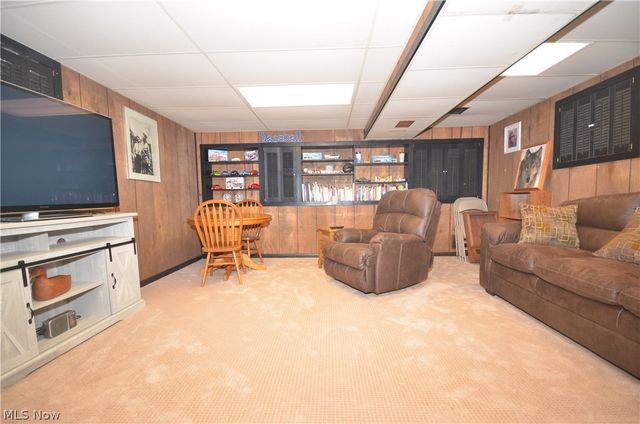 264 High Point Circle, Tallmadge, OH 44278