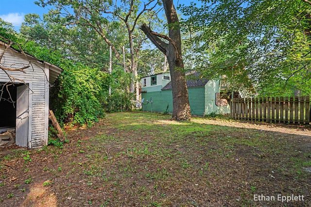 2825 7th Street, Muskegon Heights, MI 49444