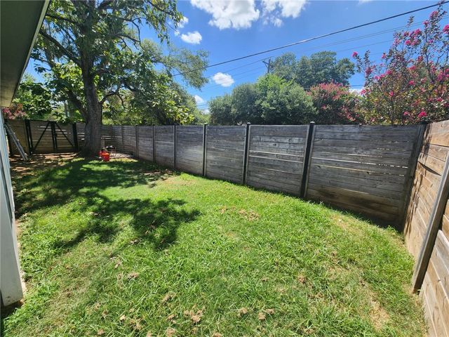 4301 Malvern Street, Bryan, TX 77803