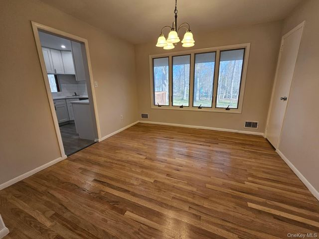 3 Glenbrook Road, Monsey, NY 10952