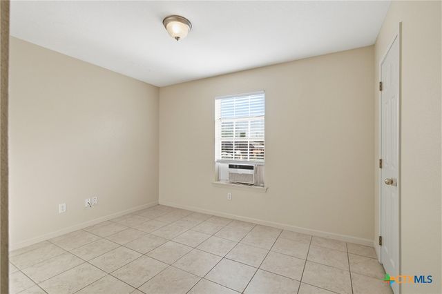 1012 Muelhause Street, Belton, TX 76513