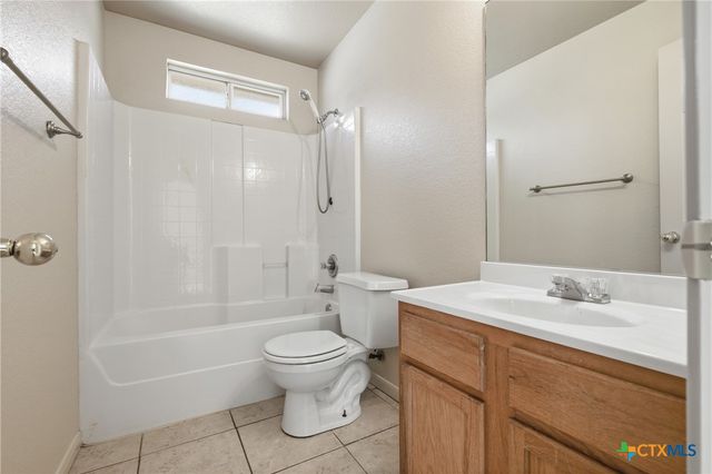 1012 Muelhause Street, Belton, TX 76513