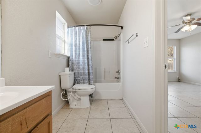 1012 Muelhause Street, Belton, TX 76513