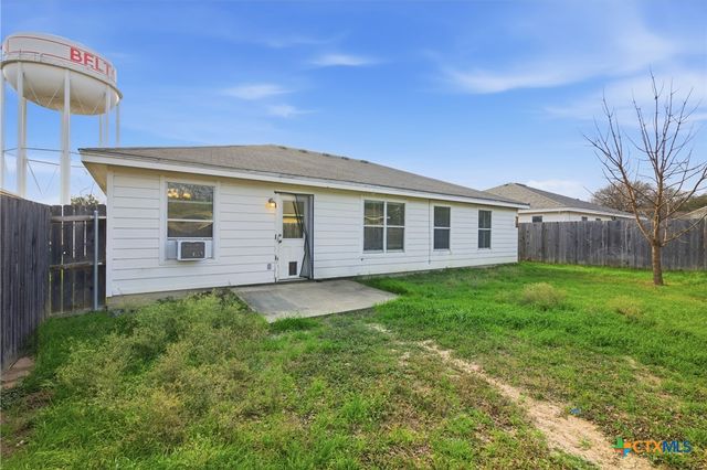 1012 Muelhause Street, Belton, TX 76513