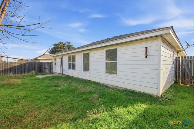 1012 Muelhause Street, Belton, TX 76513
