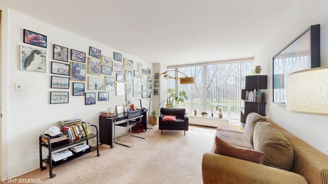 601 E 32nd Street 211, Chicago, IL 60616