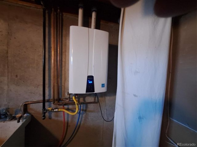 8616 W Utah Avenue, Lakewood, CO 80232