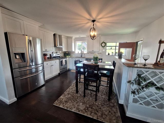 8616 W Utah Avenue, Lakewood, CO 80232