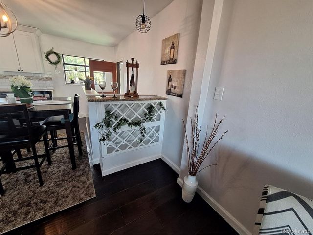 8616 W Utah Avenue, Lakewood, CO 80232