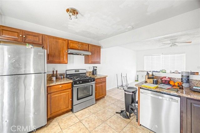 238 S Saturmino, Palm Springs, CA 92262