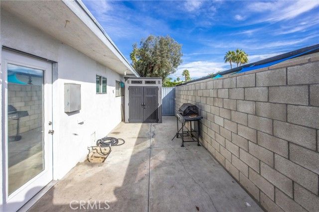 238 S Saturmino, Palm Springs, CA 92262