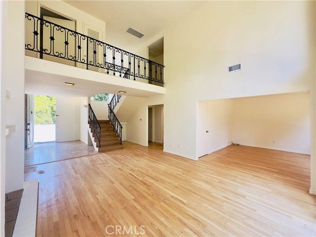 3424 Lambeth Street, Los Angeles, CA 90027