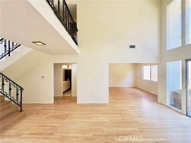 3424 Lambeth Street, Los Angeles, CA 90027