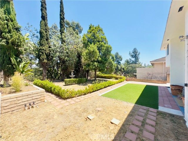 3424 Lambeth Street, Los Angeles, CA 90027