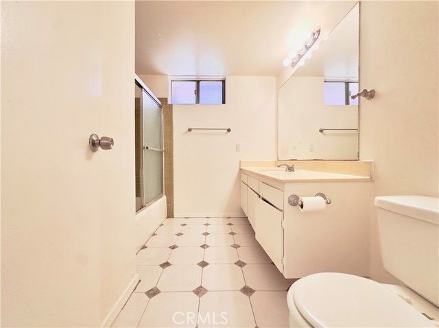 3424 Lambeth Street, Los Angeles, CA 90027