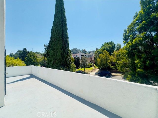 3424 Lambeth Street, Los Angeles, CA 90027