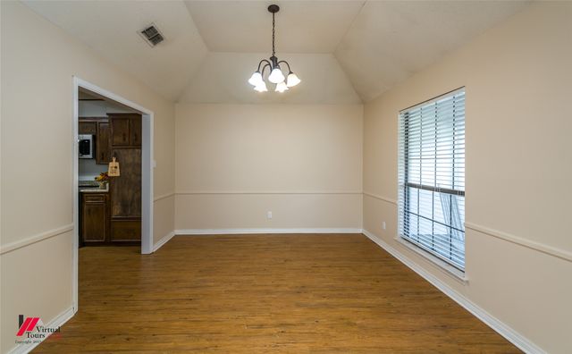 9916 Beaver Creek Drive, Shreveport, LA 71106