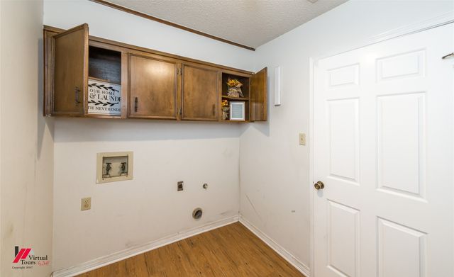 9916 Beaver Creek Drive, Shreveport, LA 71106