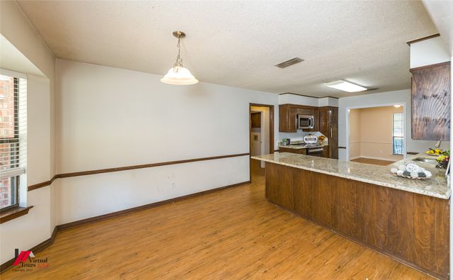9916 Beaver Creek Drive, Shreveport, LA 71106