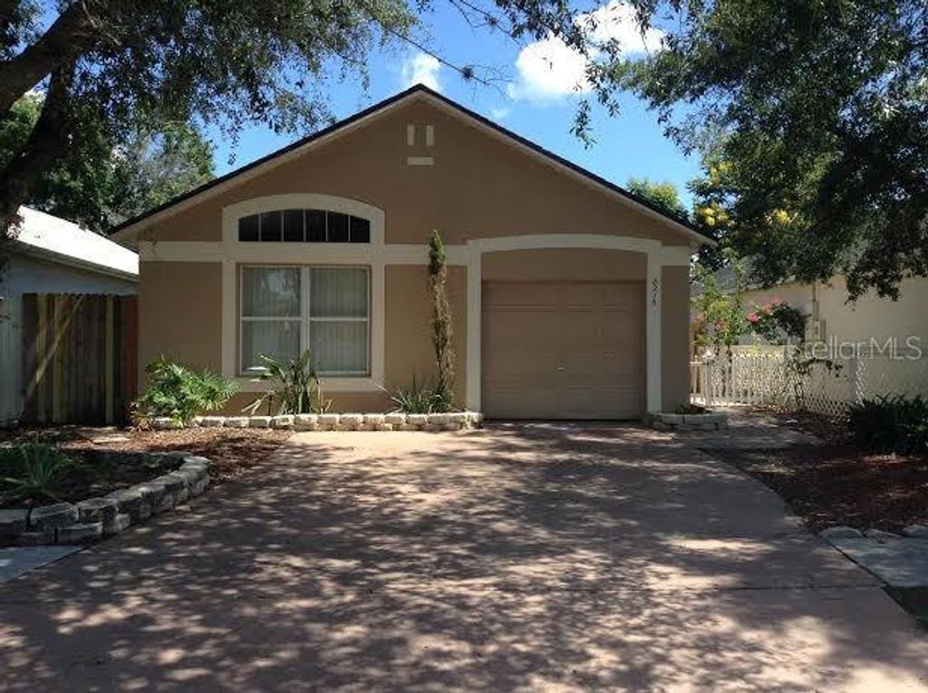 8215 GOLDEN CHICKASAW CIRCLE, Orlando, FL 32825